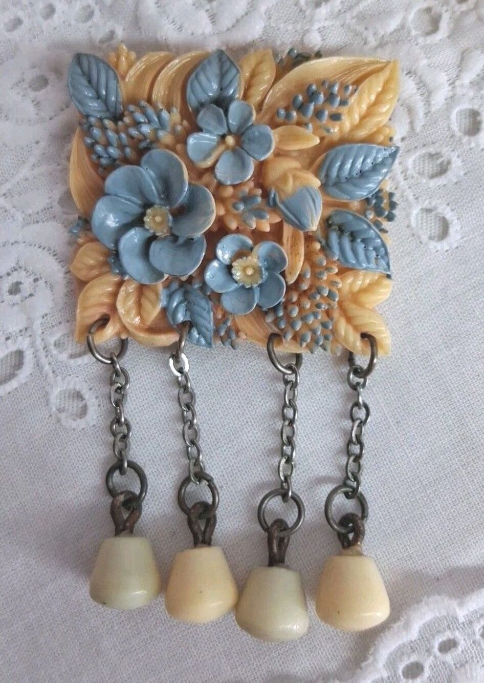 Vintage 40s Japan Carved Celluloid Forget Me Not Blue Flowers Dangle Brooch MCM
